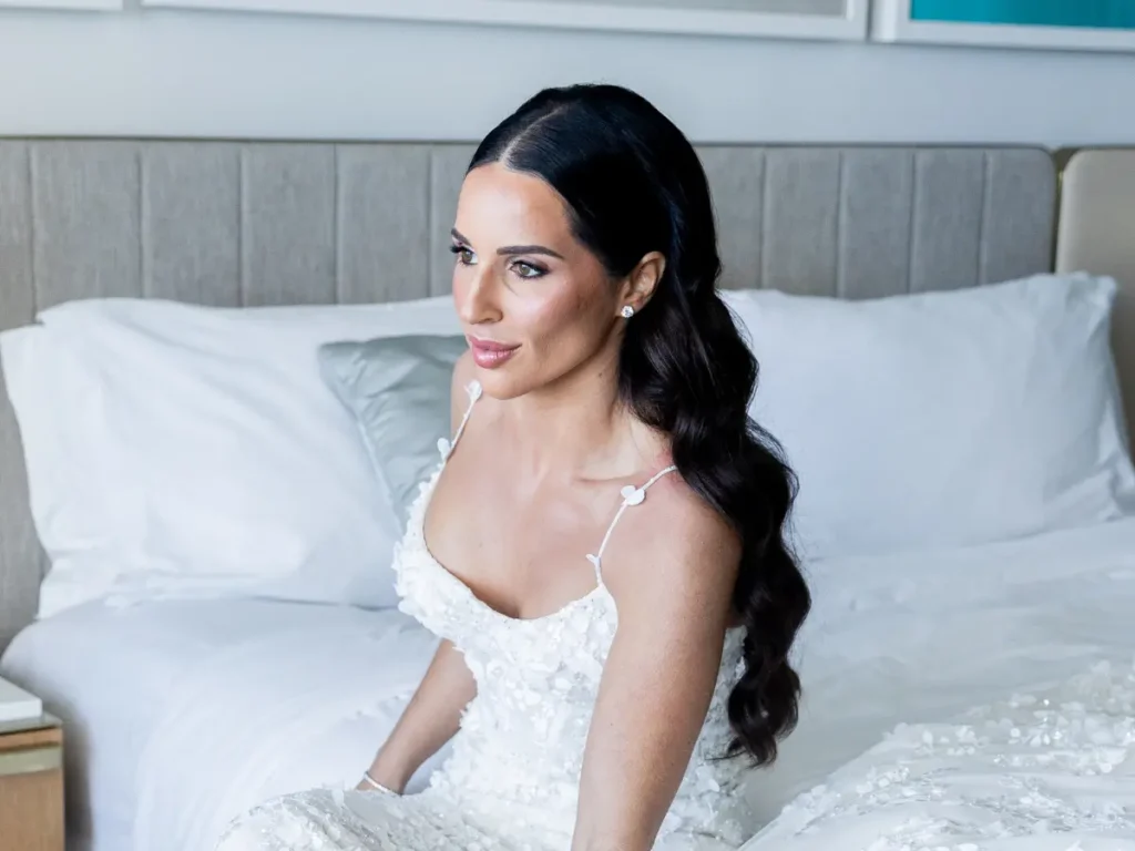 South Florida bride wearing hollywood waves hairstyle, with Bellami hair extensions